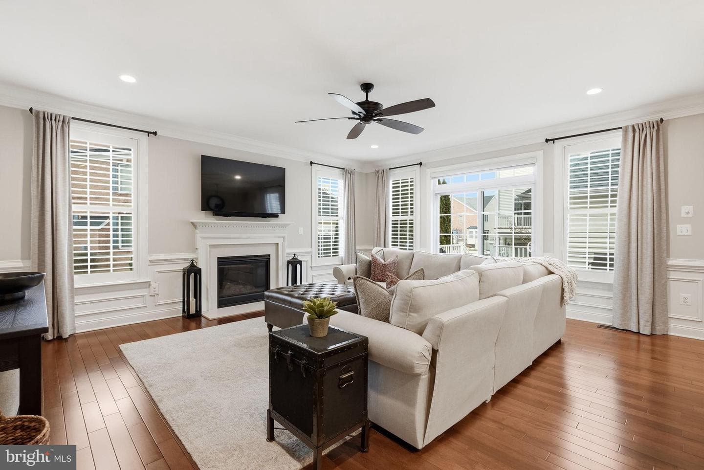 22537 Willington Square photo 12