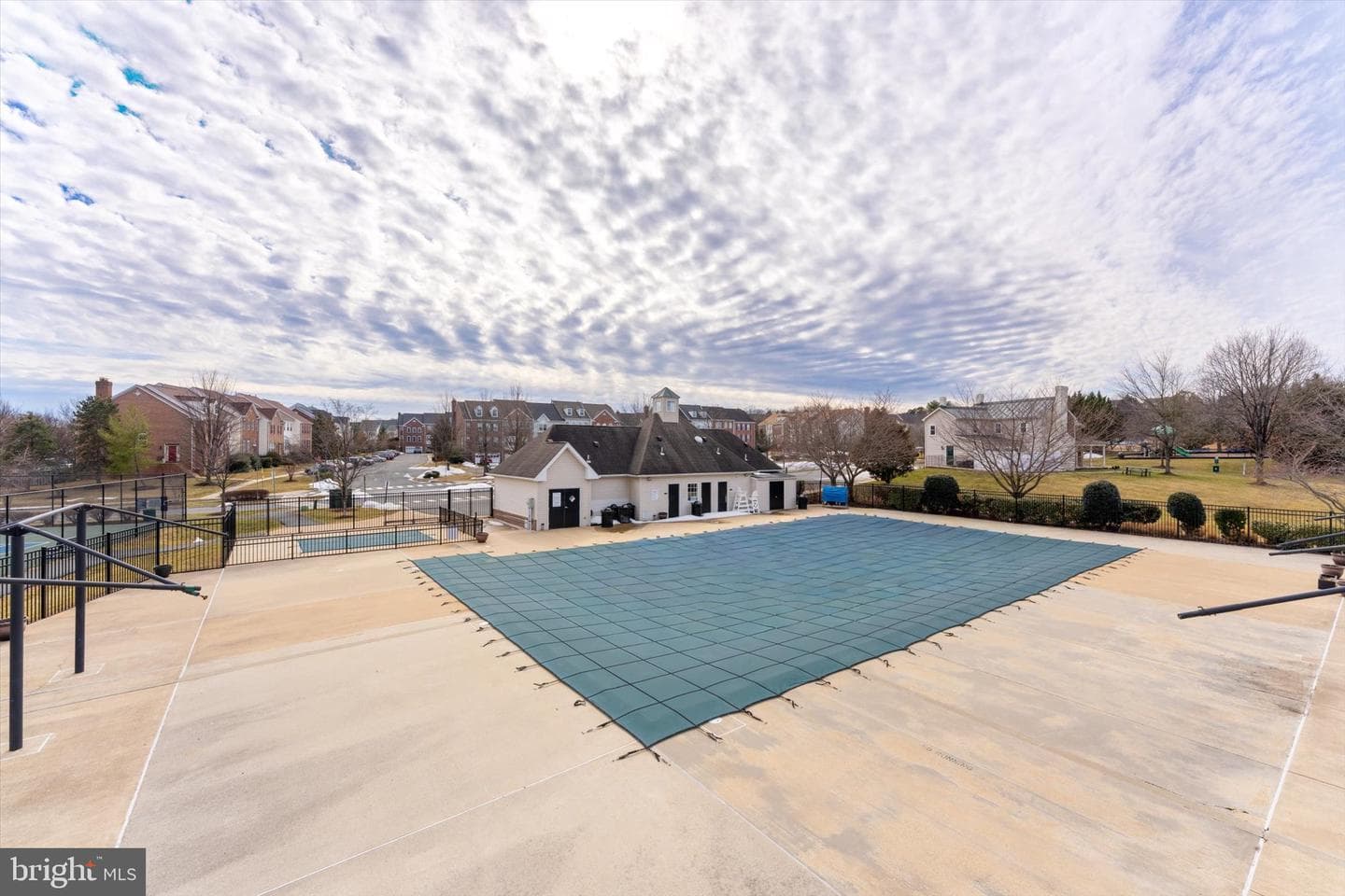 837 Macalister Drive SE photo 63