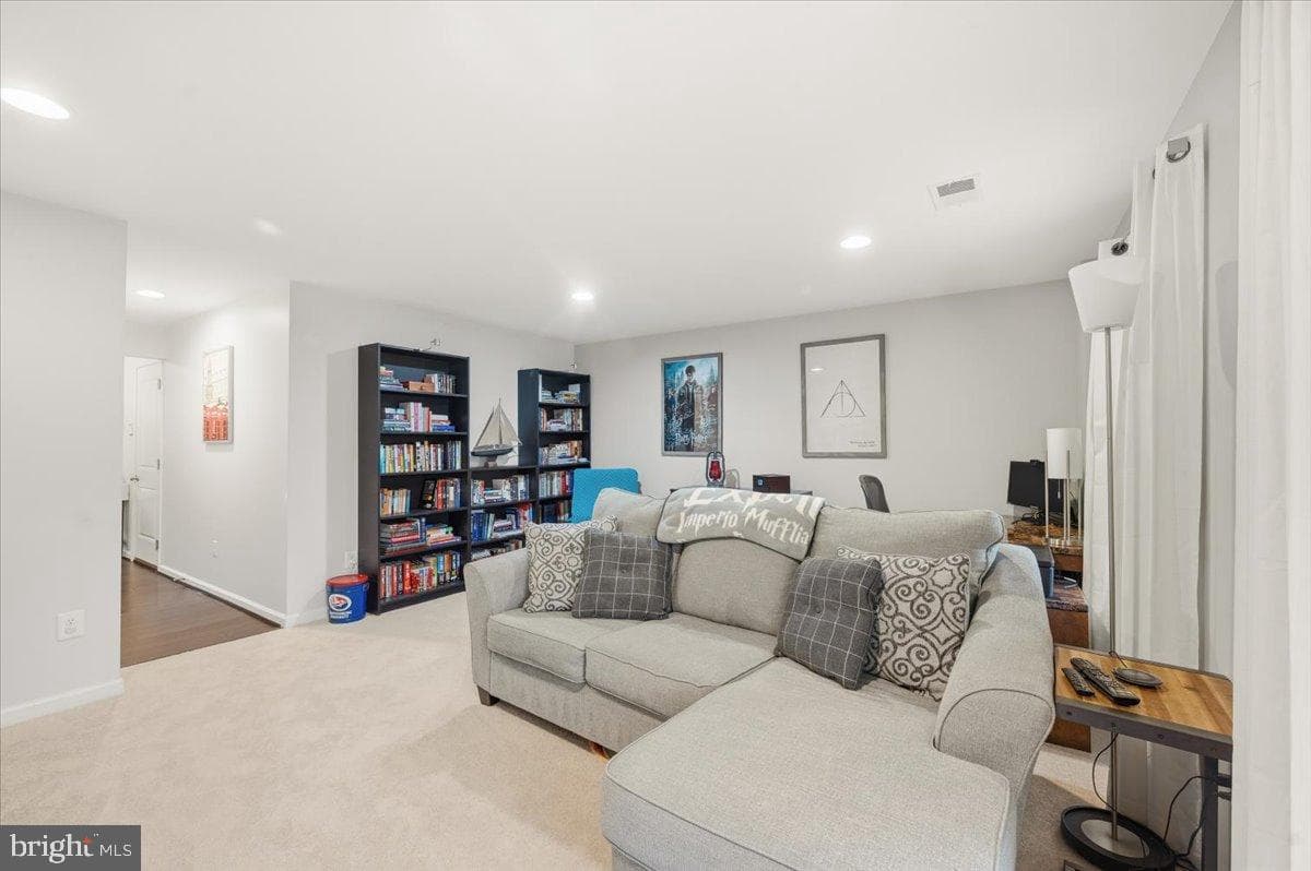 22855 Lacey Oak Terrace photo 8