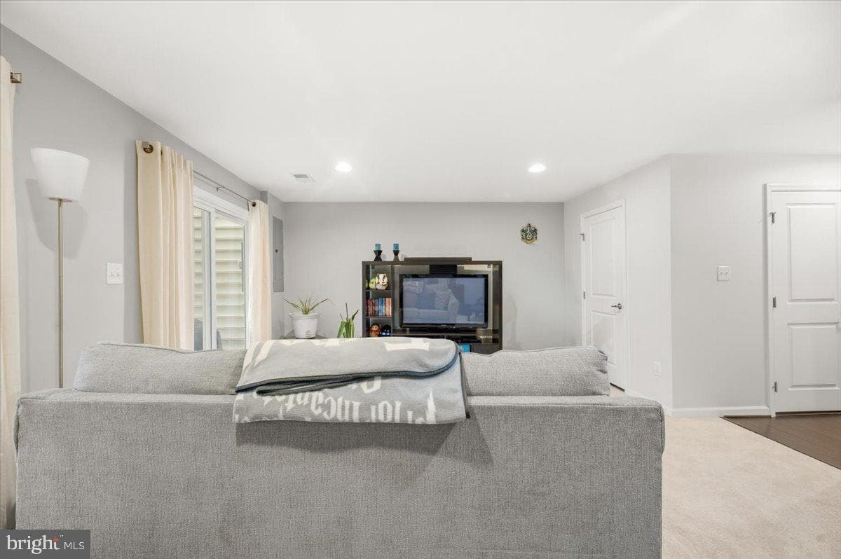 22855 Lacey Oak Terrace photo 9