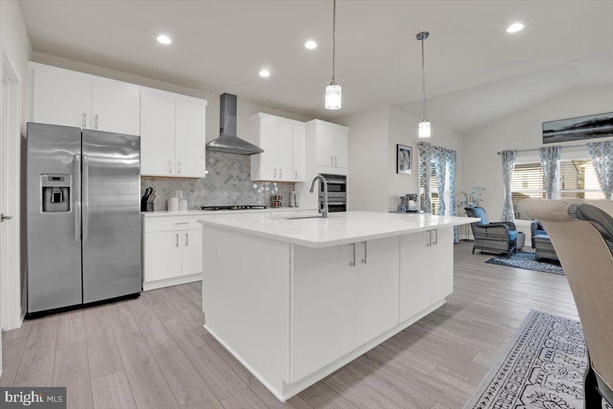 25038 Woodland Iris Drive photo 5