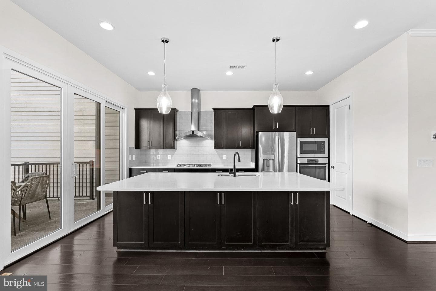 23104 Sullivans Cove Square photo 13