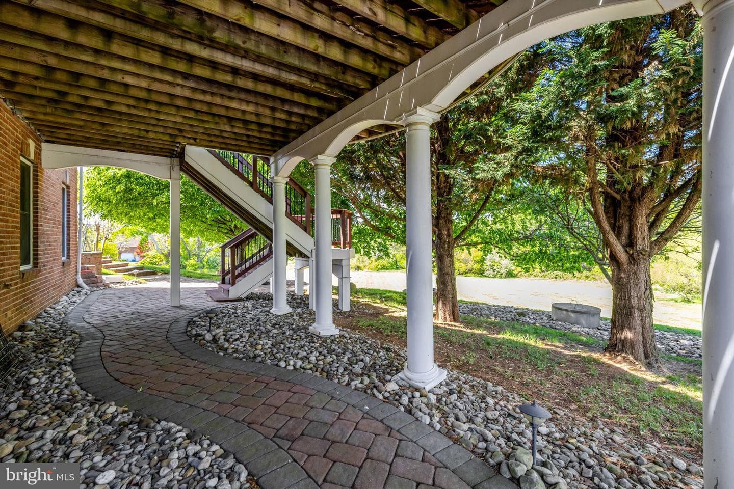 17485 White Gate Place photo 23
