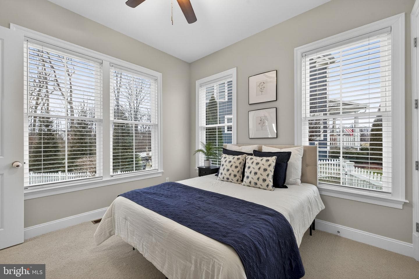 25453 Quadrille Court photo 44