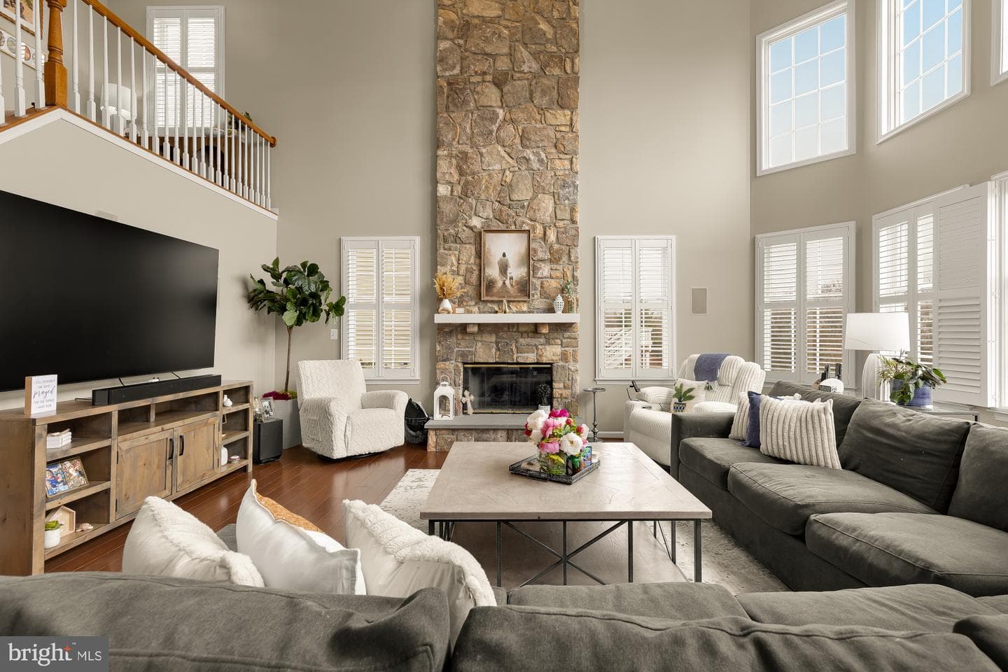 43592 Lucketts Bridge Circle photo 15