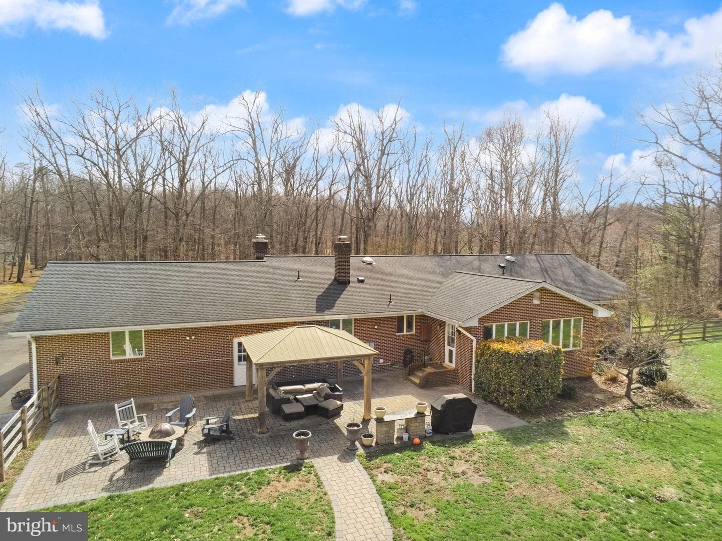 40886 Lewis Court photo 3
