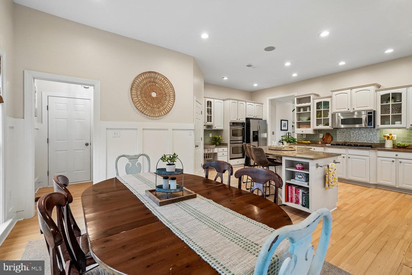 22527 Forest Run Drive photo 43