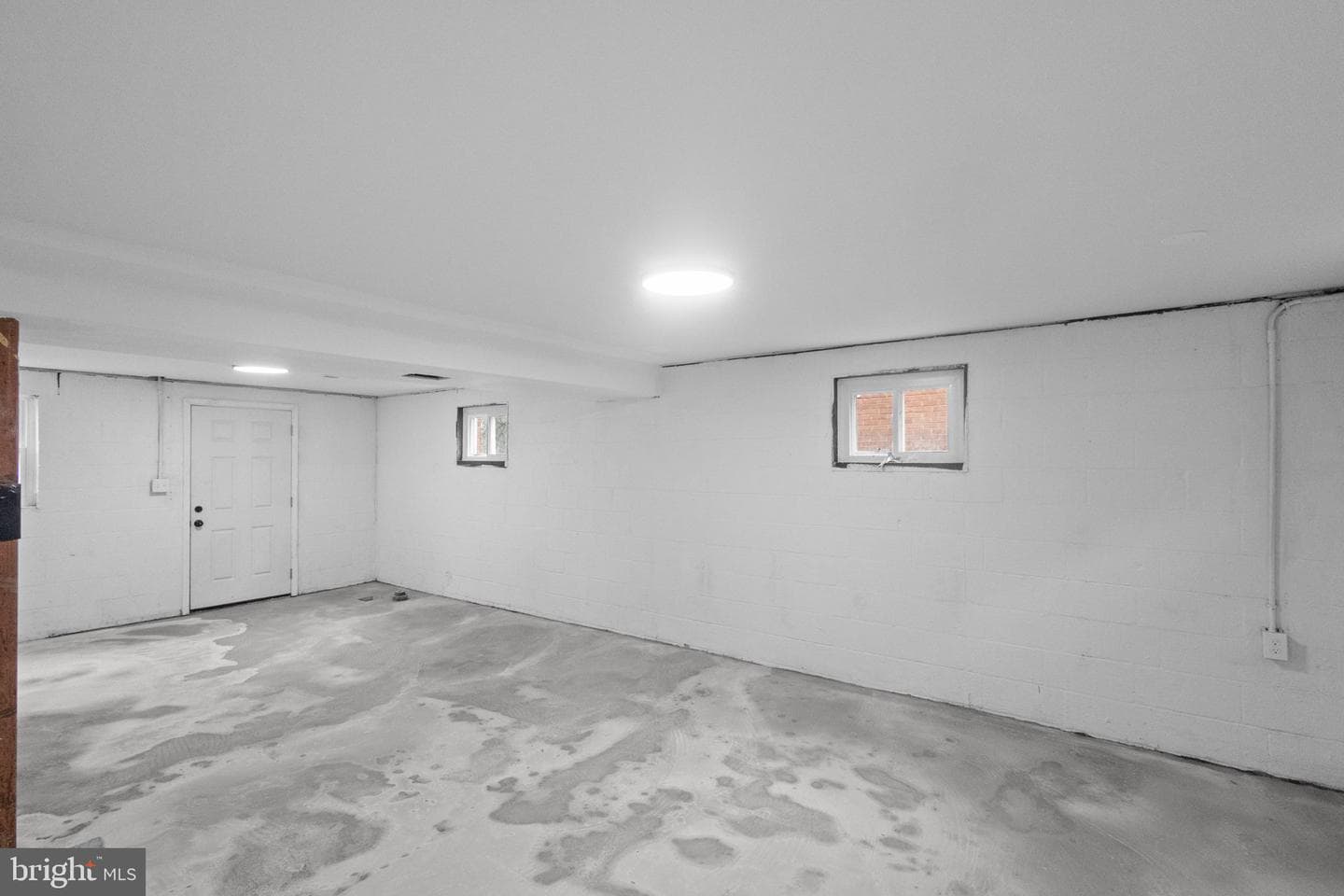 15651 Berlin Turnpike photo 21