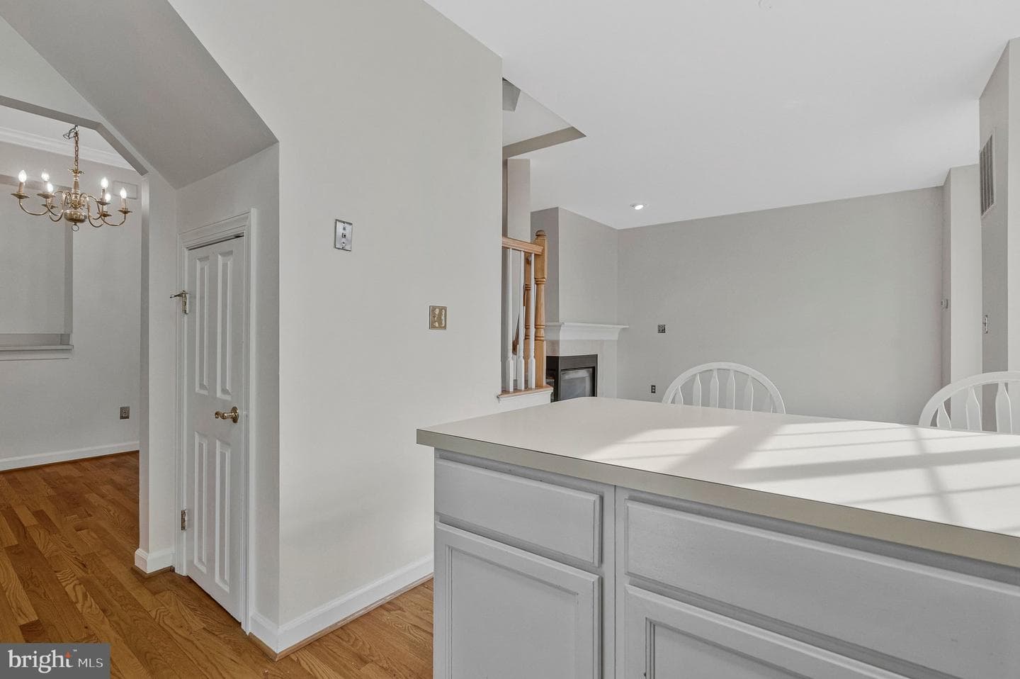 20572 Willoughby Square photo 11