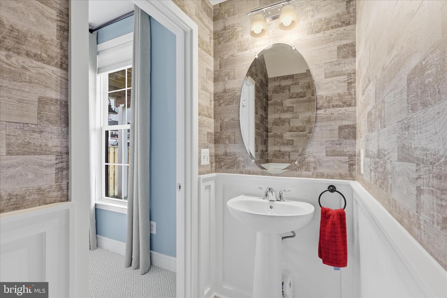 25429 Hartland Orchard Terrace photo 12