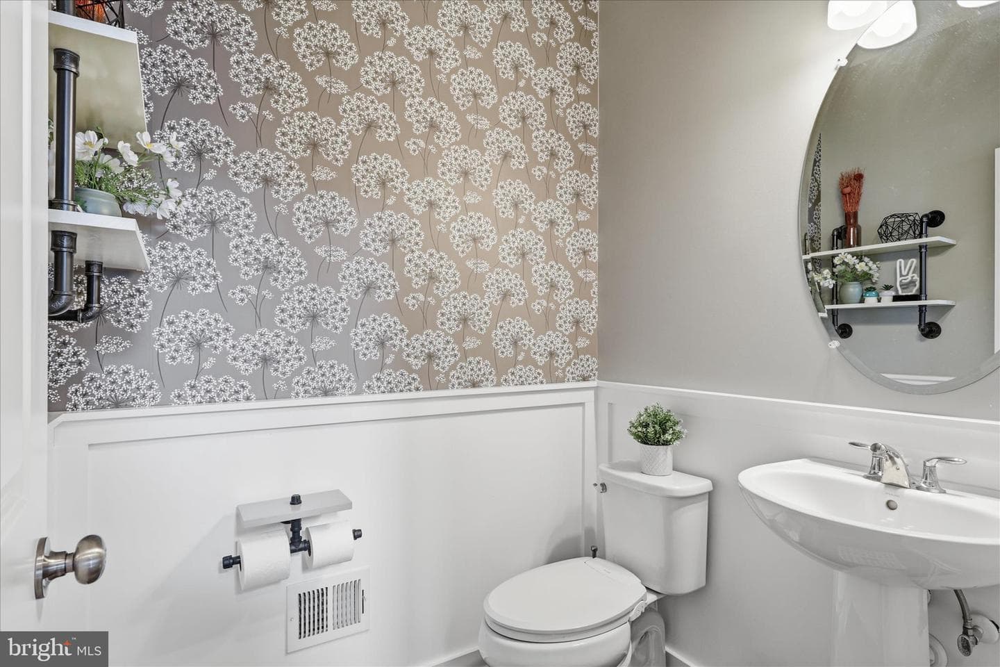 25429 Hartland Orchard Terrace photo 25