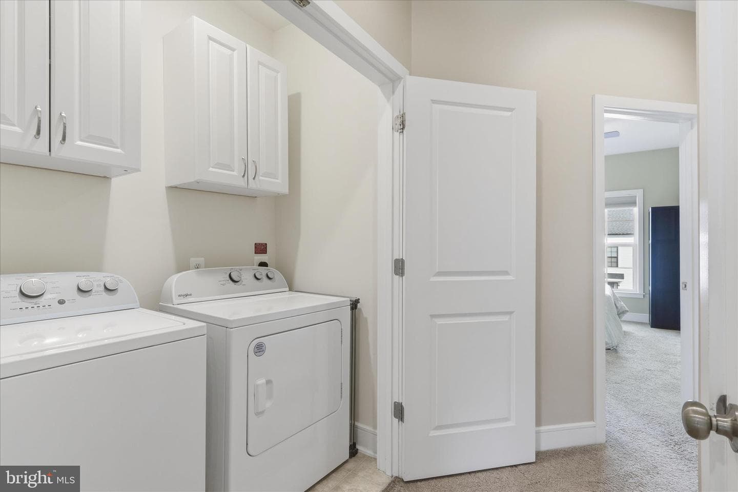 25429 Hartland Orchard Terrace photo 31