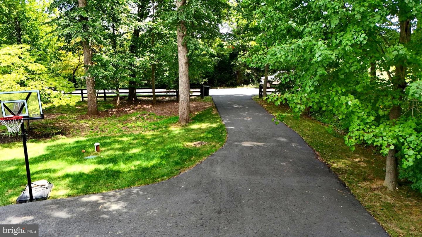 16921 Purcellville Road photo 73