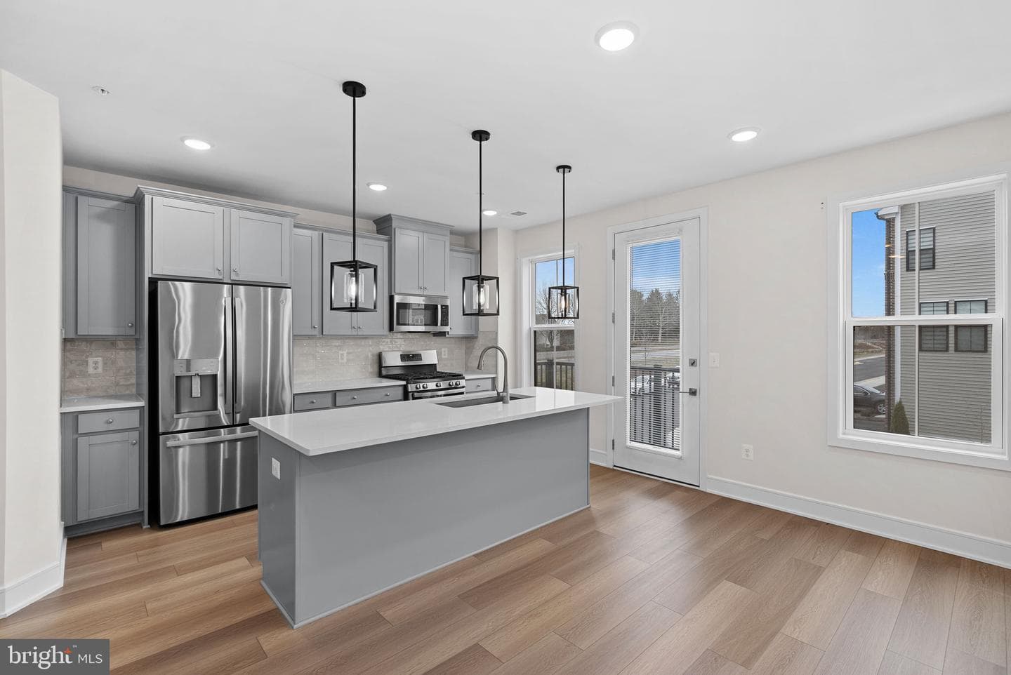 43406 Farringdon Square photo 10