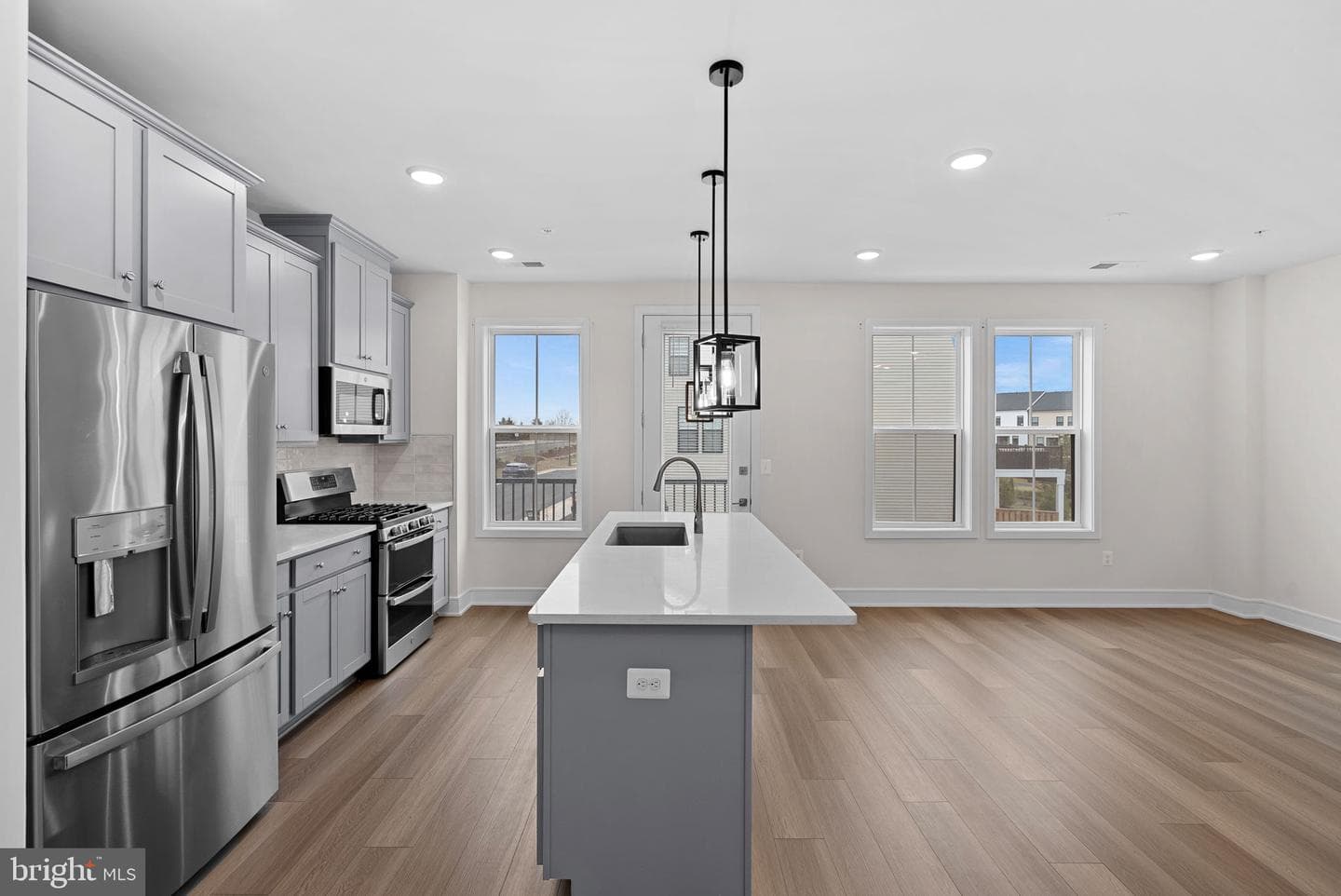43406 Farringdon Square photo 13