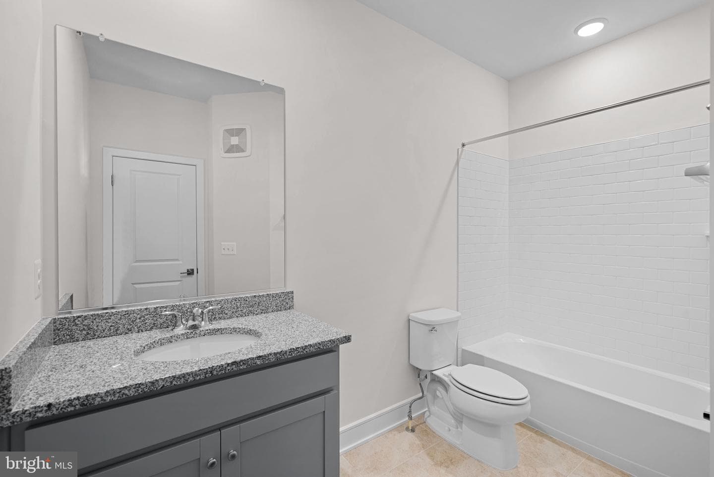43406 Farringdon Square photo 27