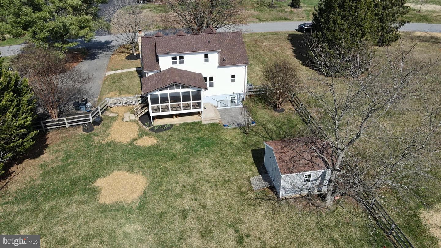 17473 Madison Avenue photo 22