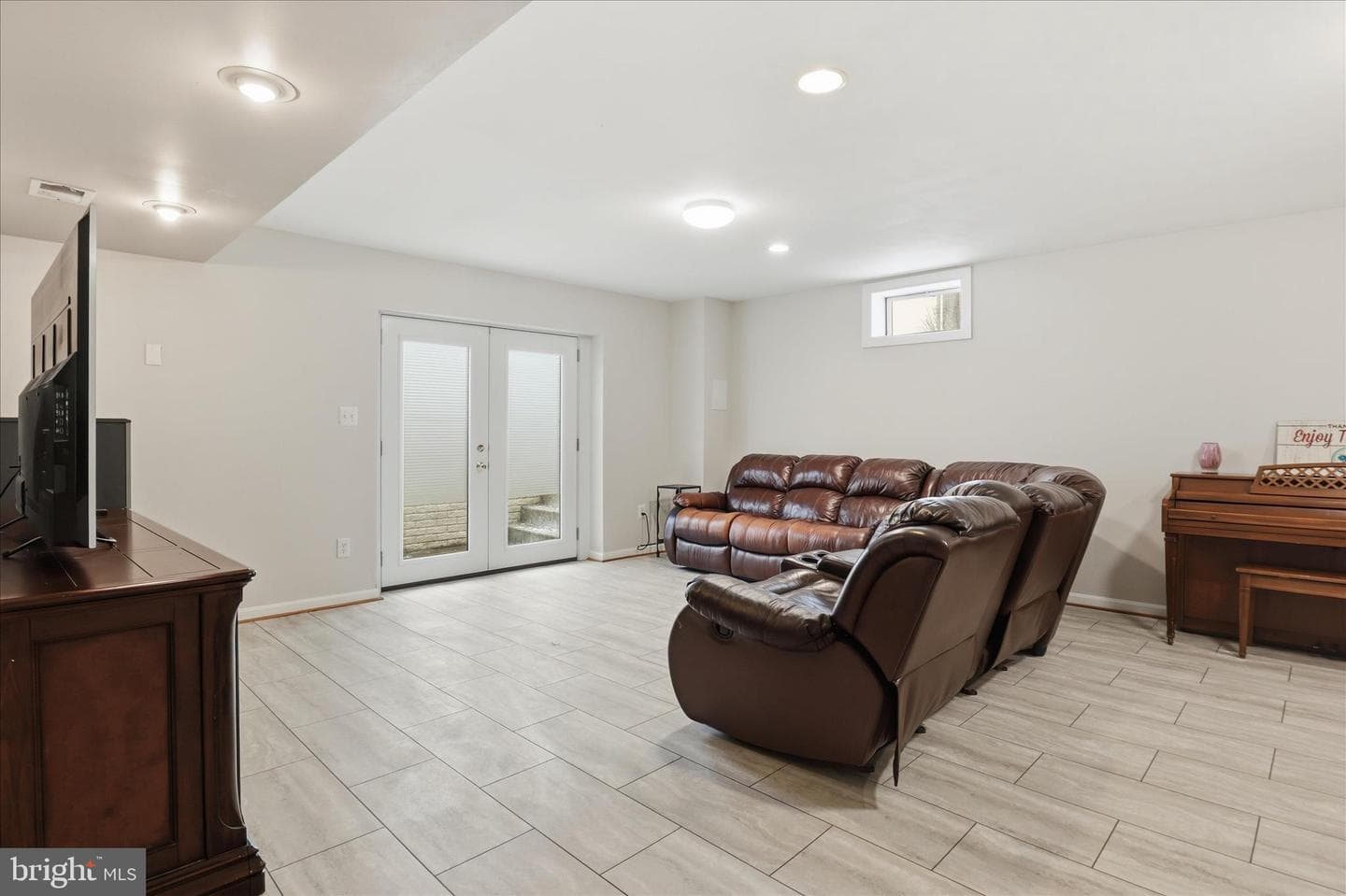 43004 Battery Point Place photo 45
