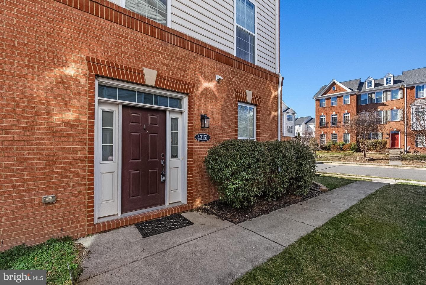 43151 Whelplehill Terrace photo 3