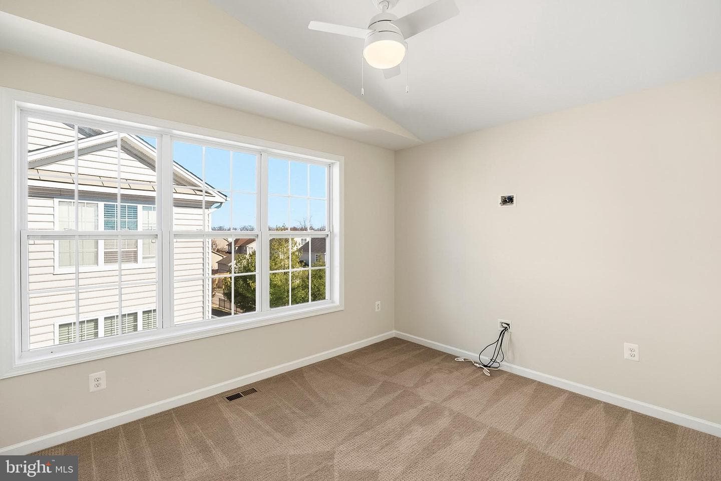43151 Whelplehill Terrace photo 31