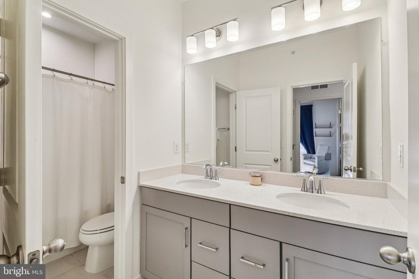 45916 Swallow Terrace photo 30