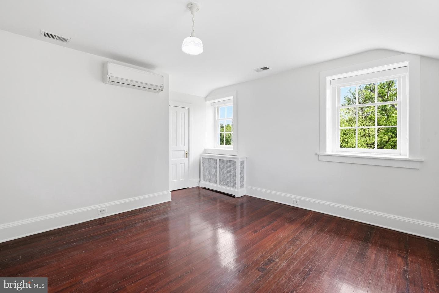 17781 Roxbury Hall Road photo 55