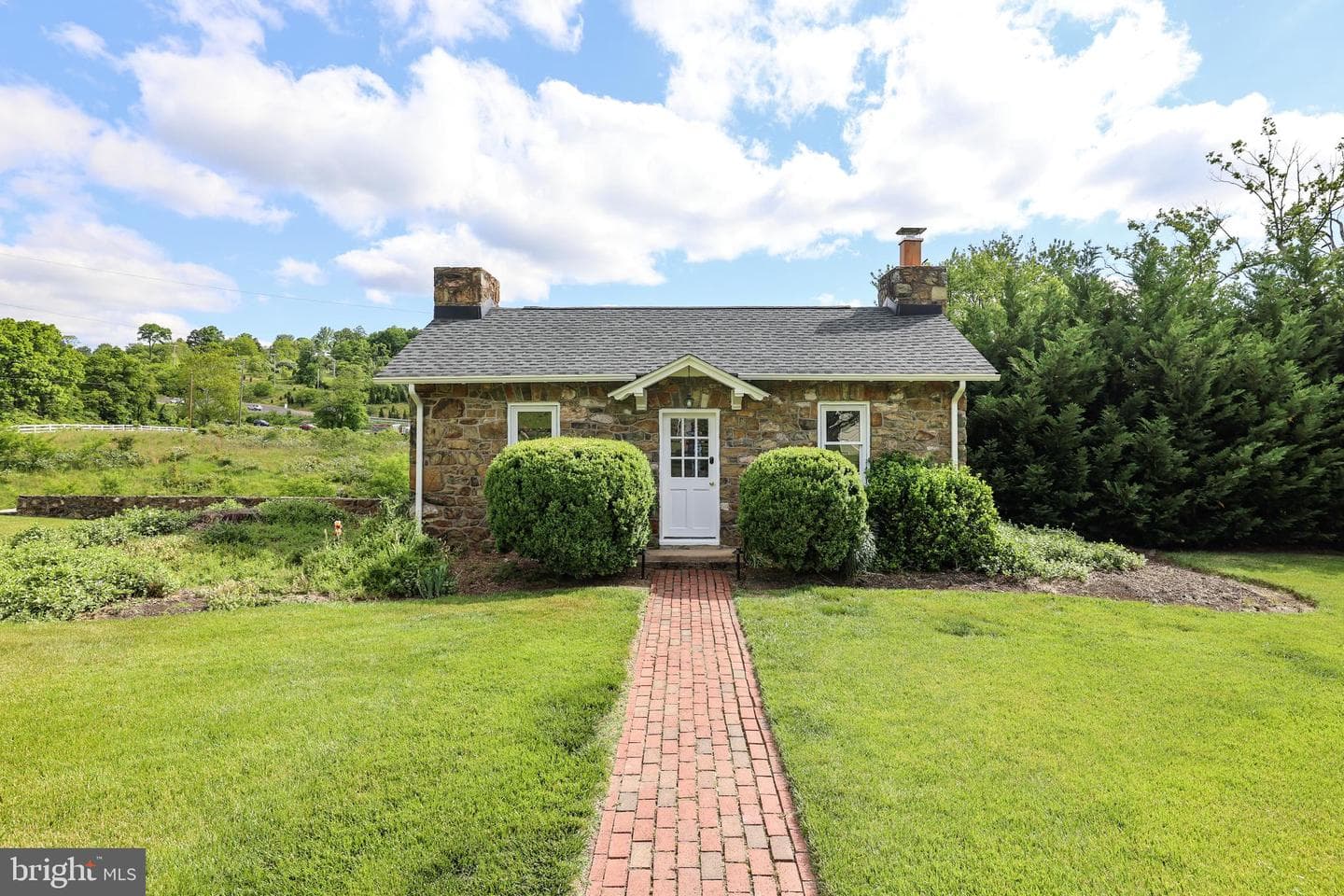 17781 Roxbury Hall Road photo 65