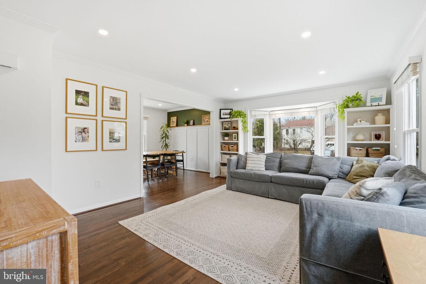 10172 Yorktown Way photo 3