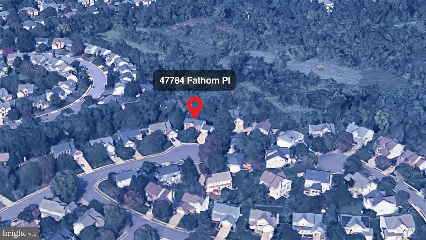47784 Fathom Place photo 3