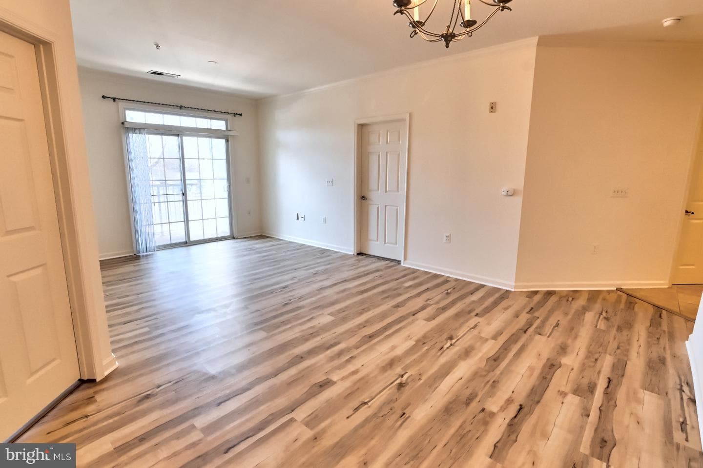 21216 Mcfadden Square #108 photo 4