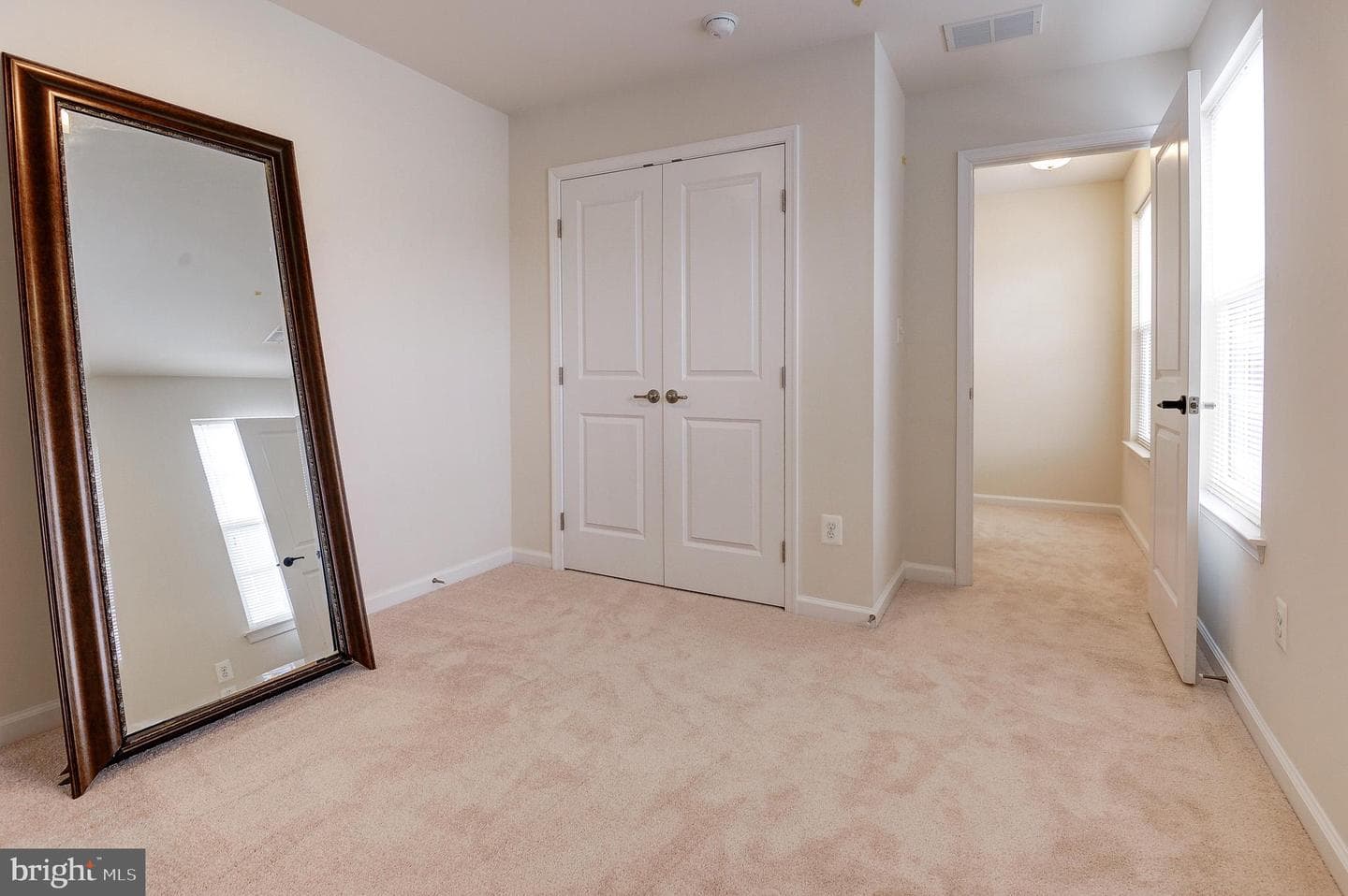 9 Fox Meadow Drive photo 28