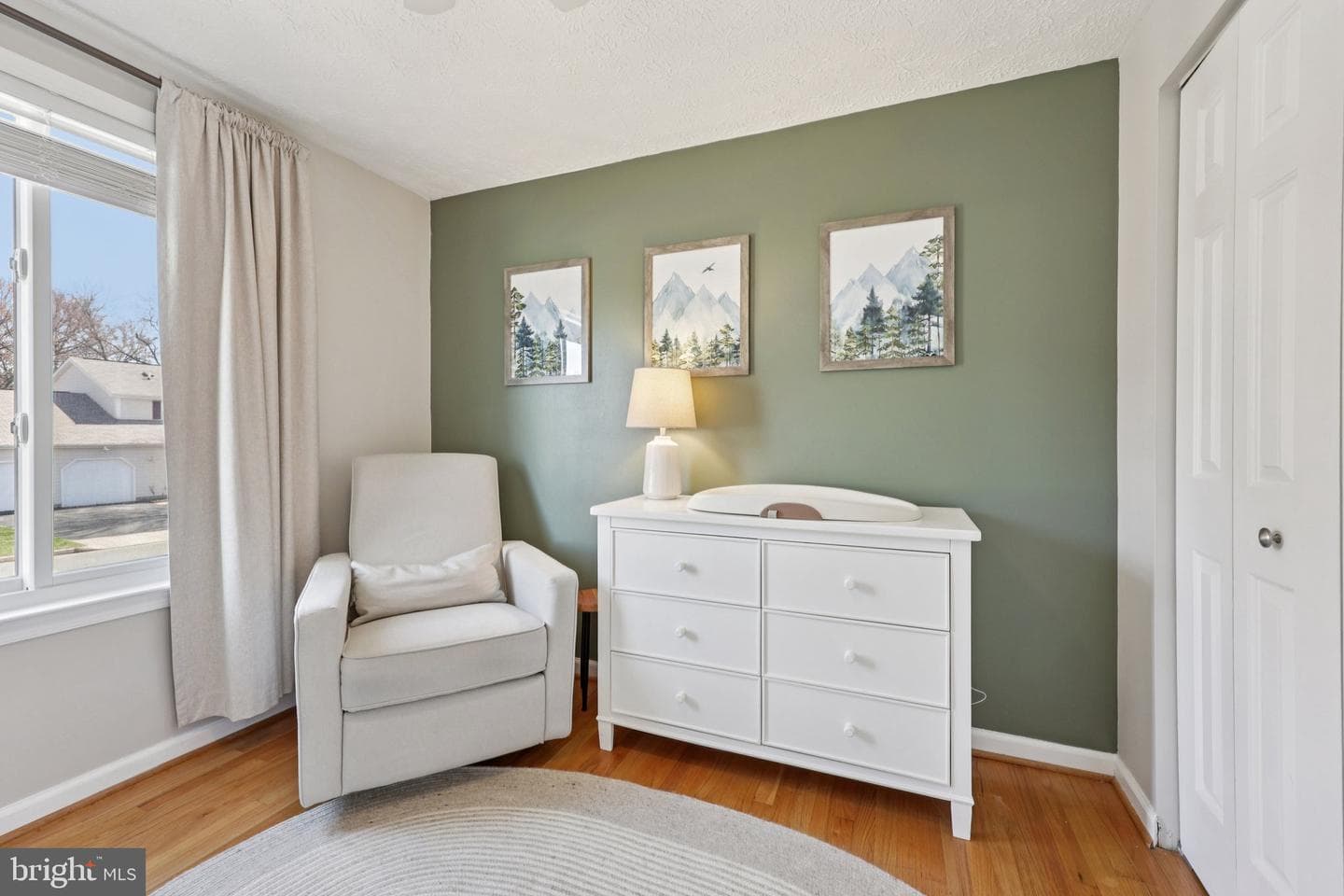 22216 Stablehouse Drive photo 32