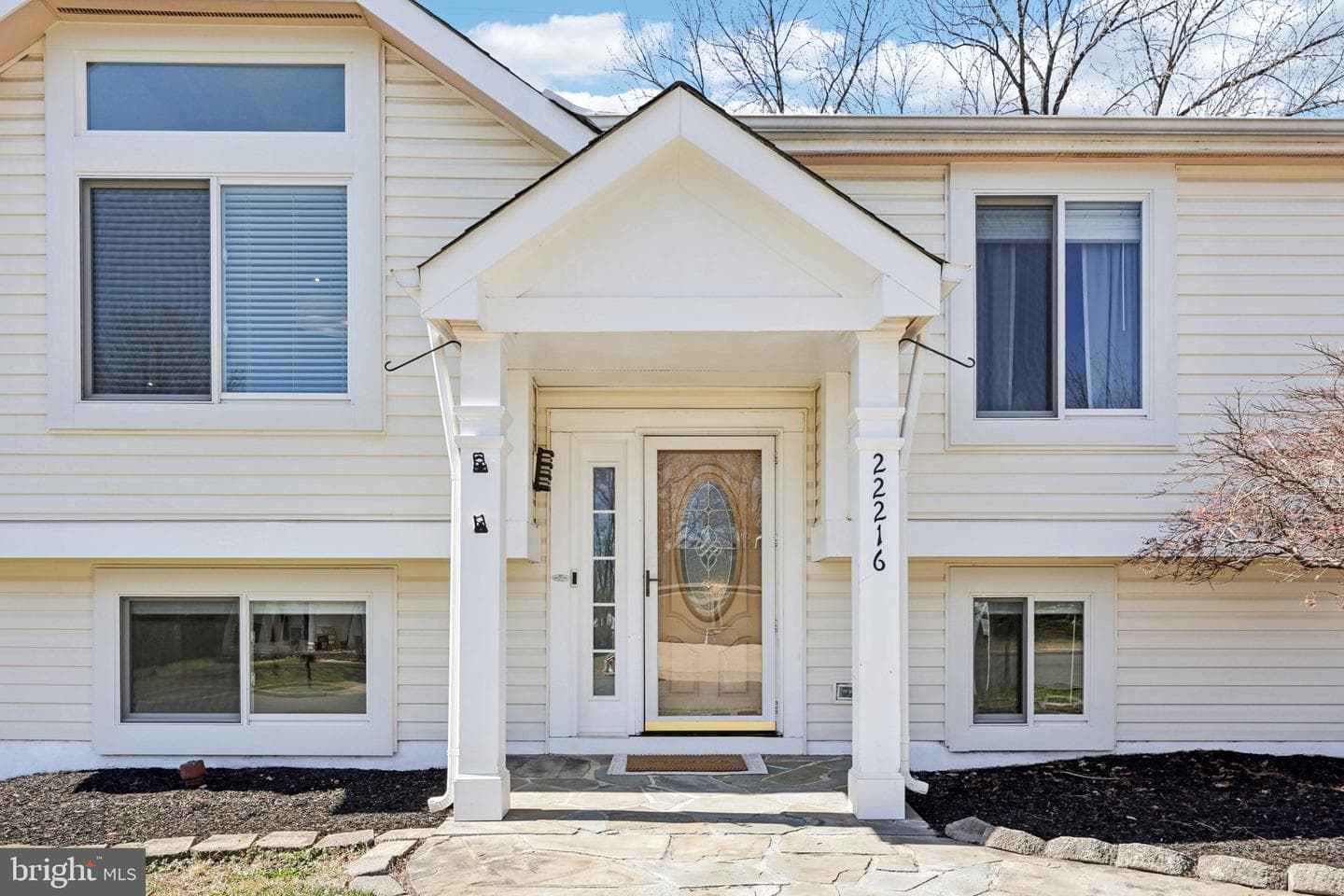 22216 Stablehouse Drive photo 6