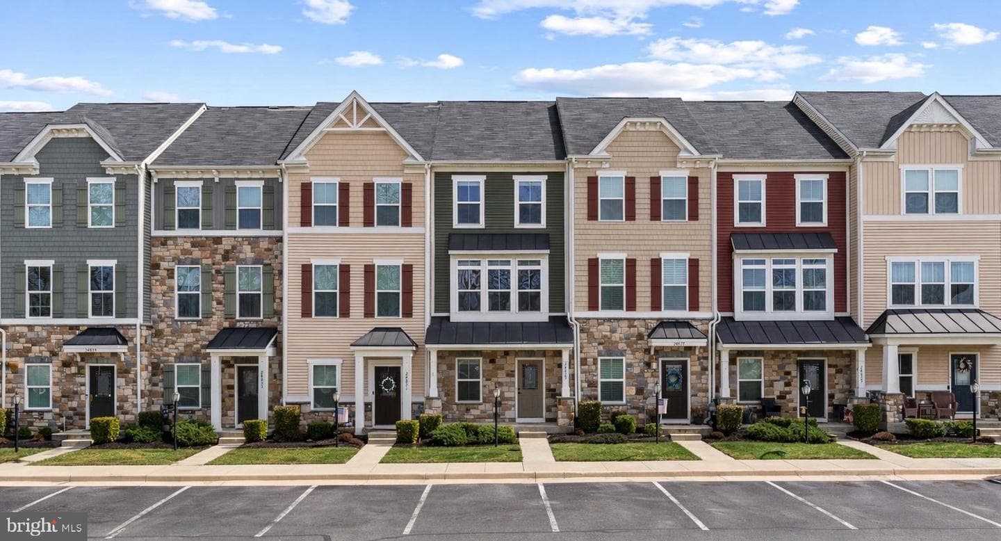 24829 Coats Square