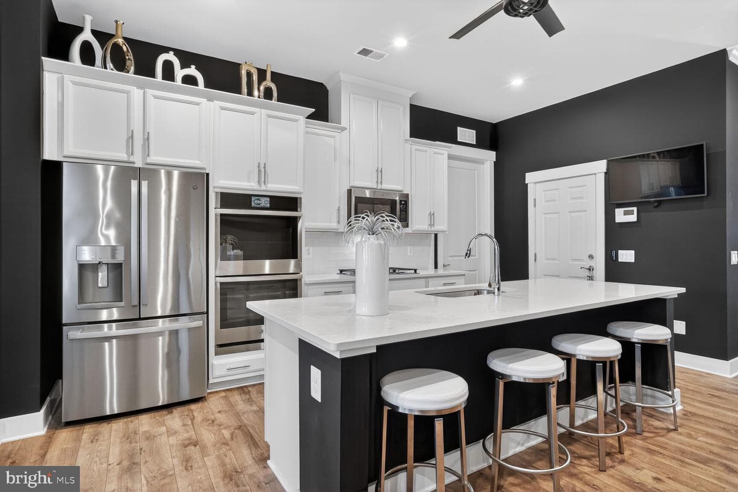 25612 Preston Park Terrace photo 2