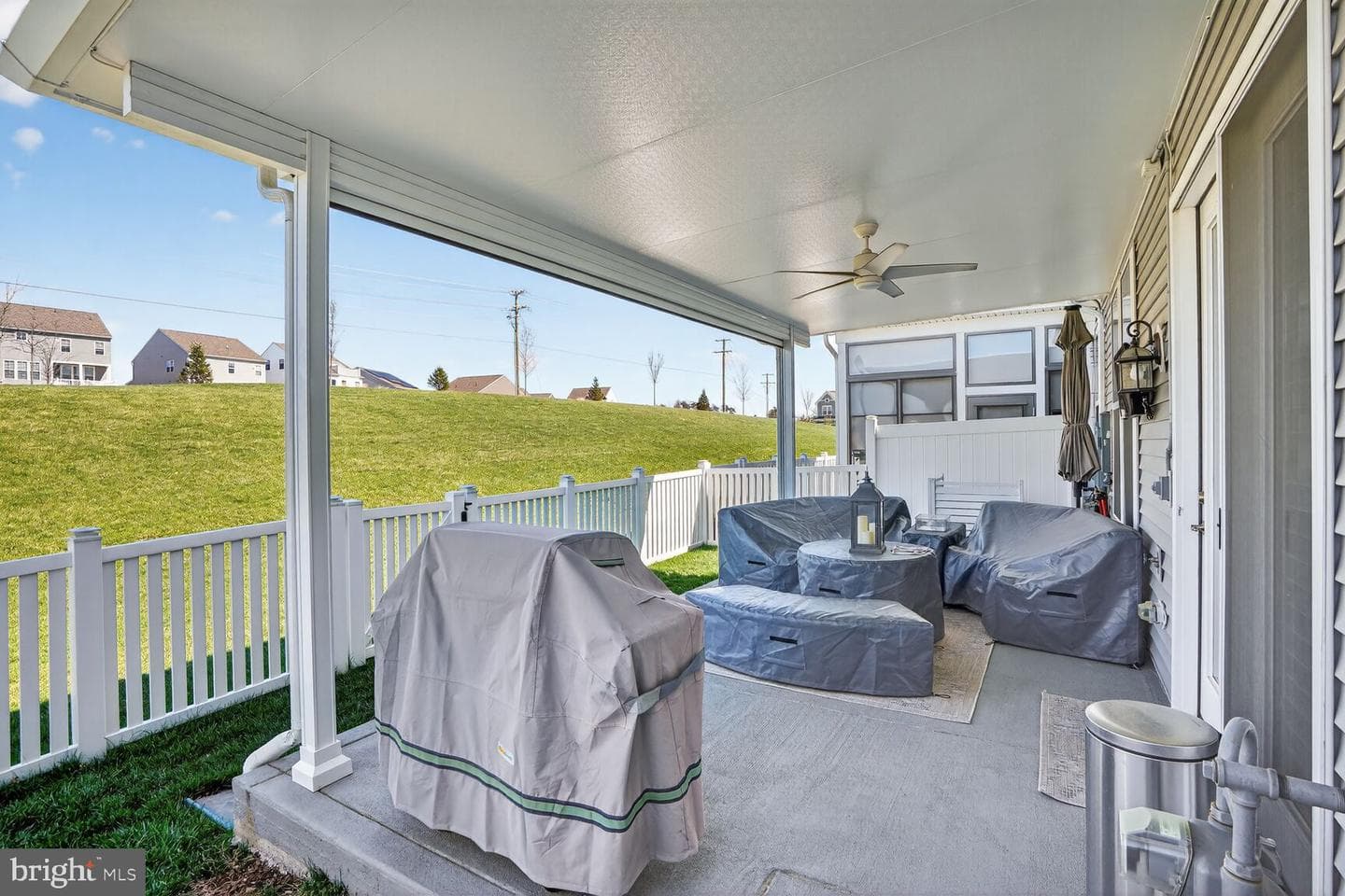 25612 Preston Park Terrace photo 25