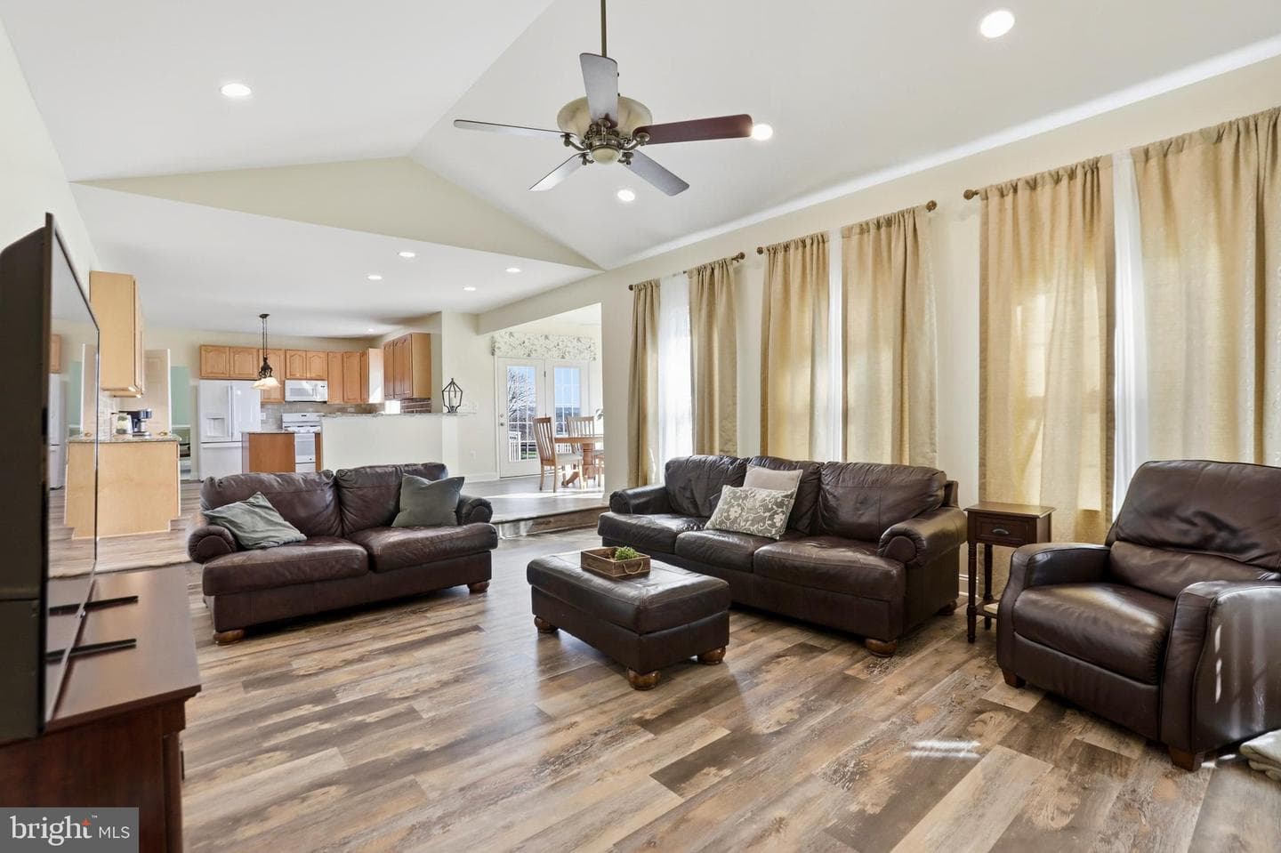 39311 Rickard Road photo 17