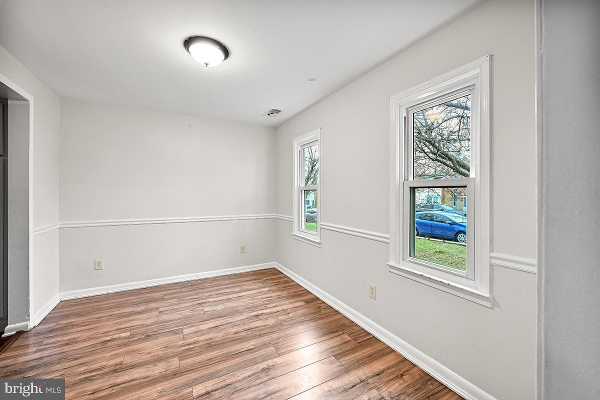 124 Marlow Street SW photo 12