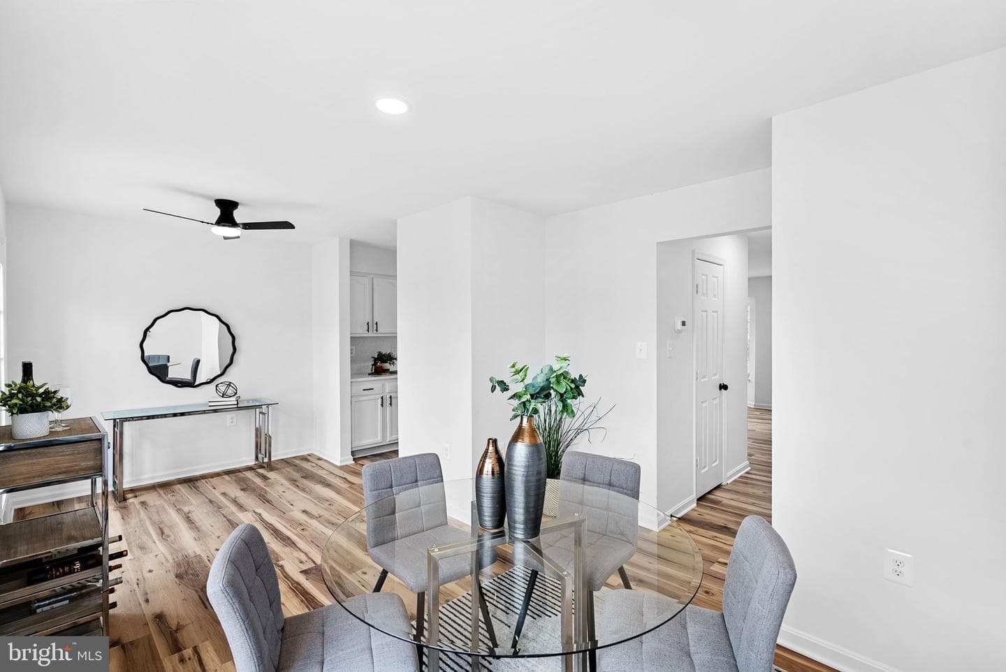 412 Nikki Terrace SE photo 13