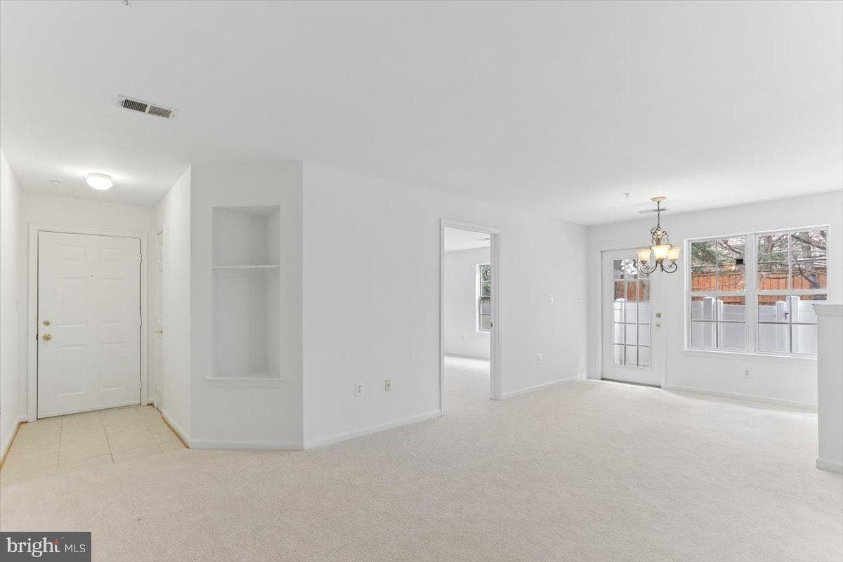 631 Constellation Square SE #d photo 2