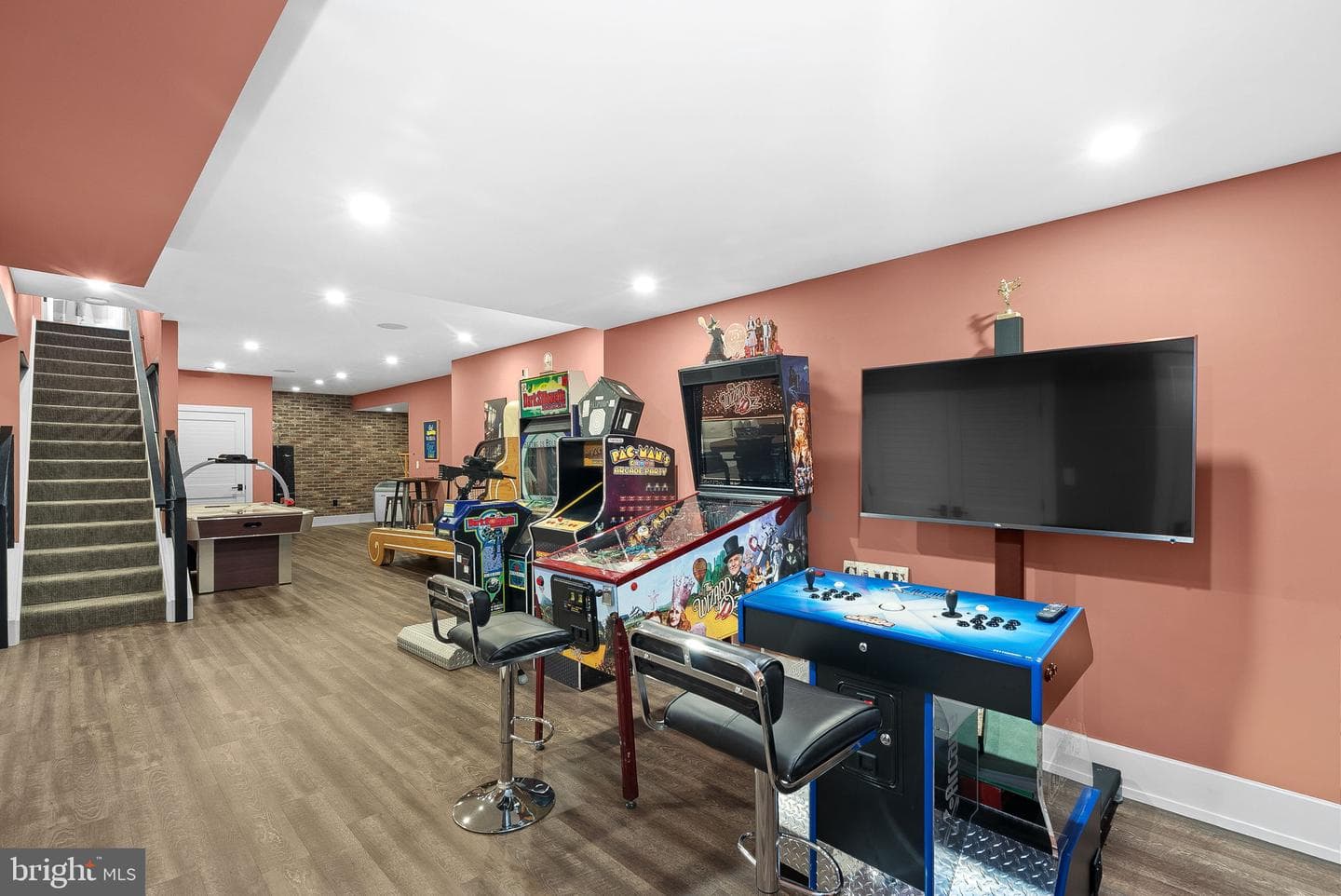 22043 Water Run Court photo 100