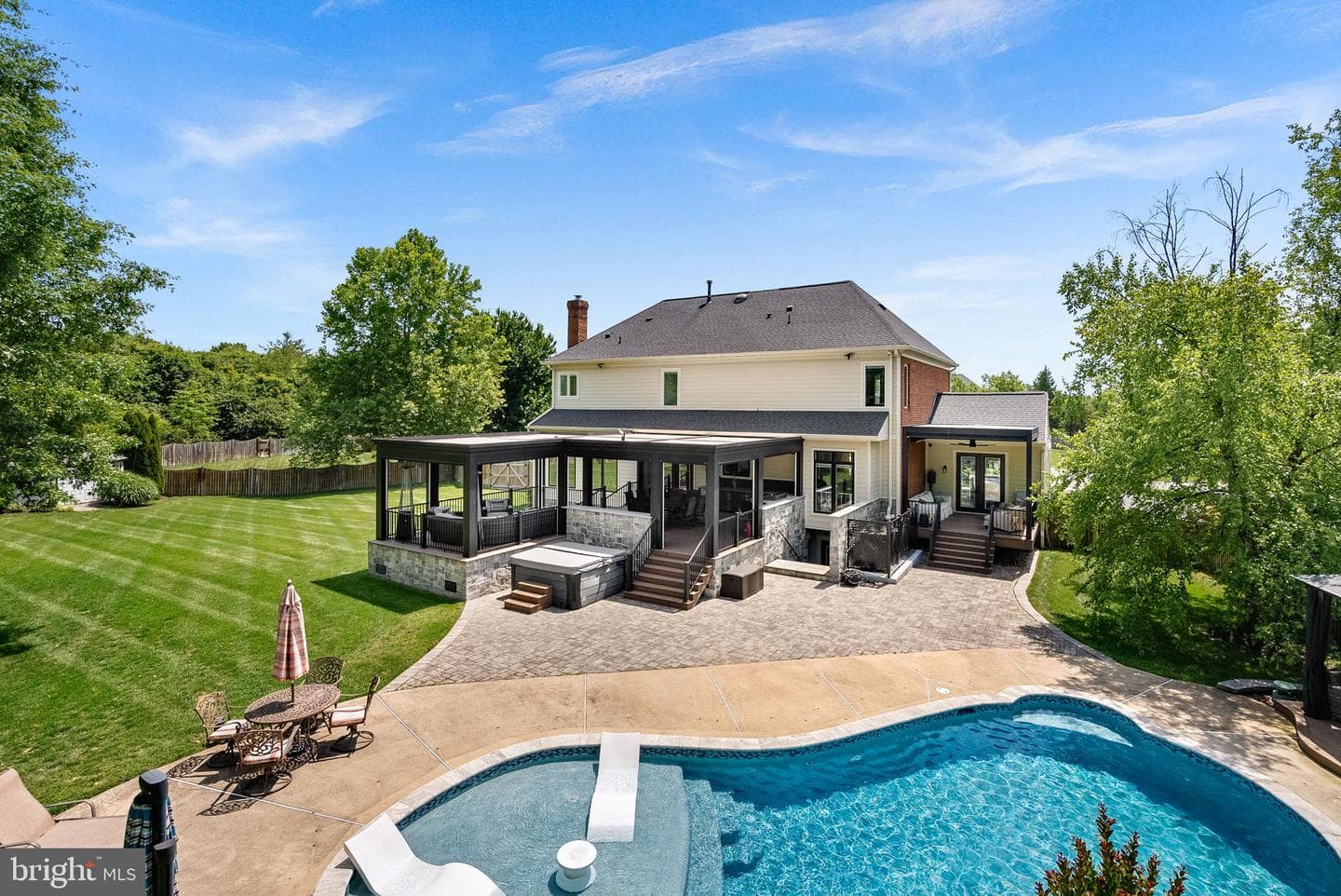 22043 Water Run Court photo 124