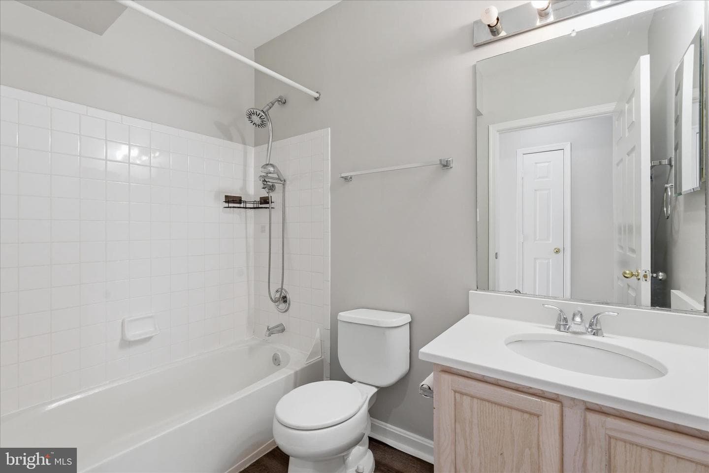 25300 Lake Mist Square #202 photo 24