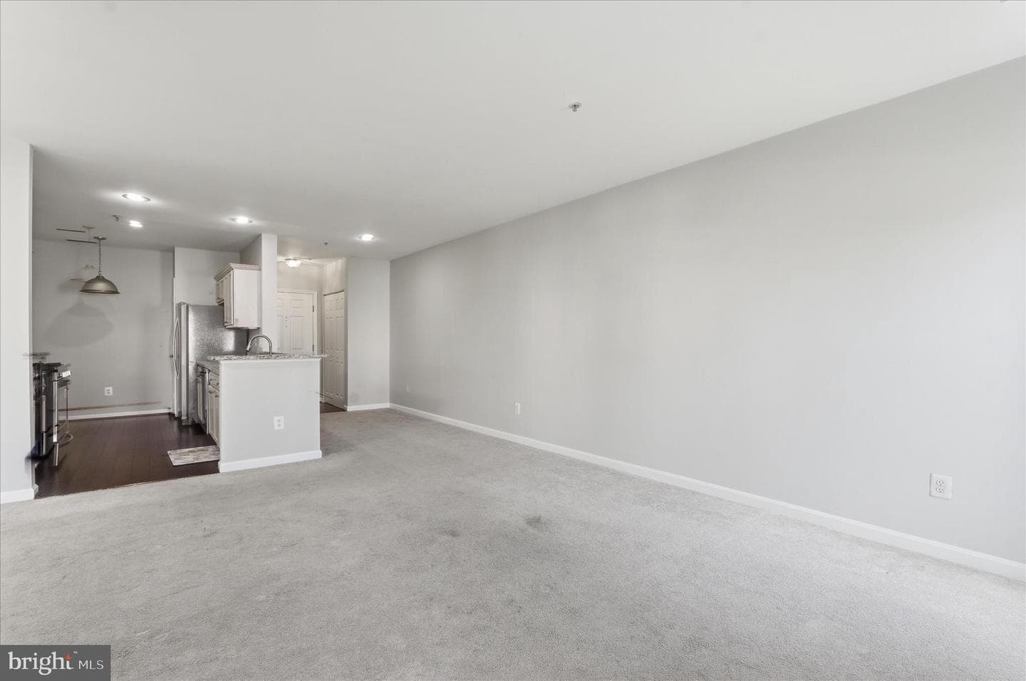 25300 Lake Mist Square #202 photo 38