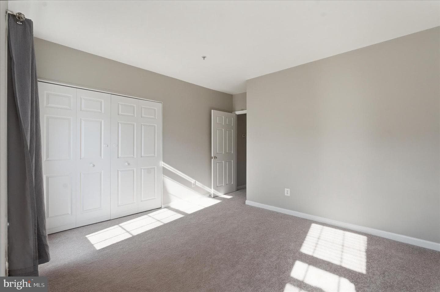 25300 Lake Mist Square #202 photo 49
