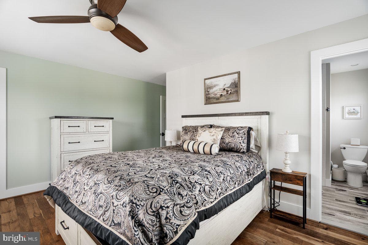 38165 Cobbett Lane photo 25