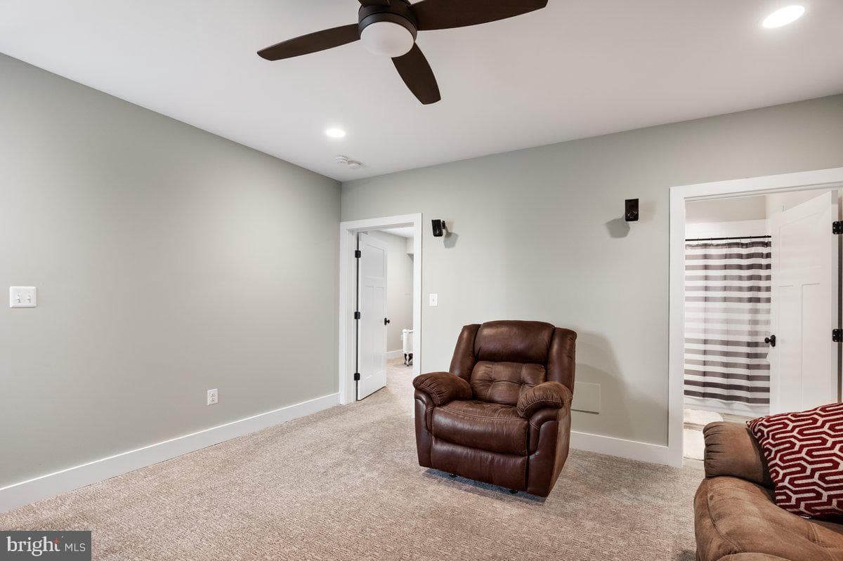 38165 Cobbett Lane photo 34