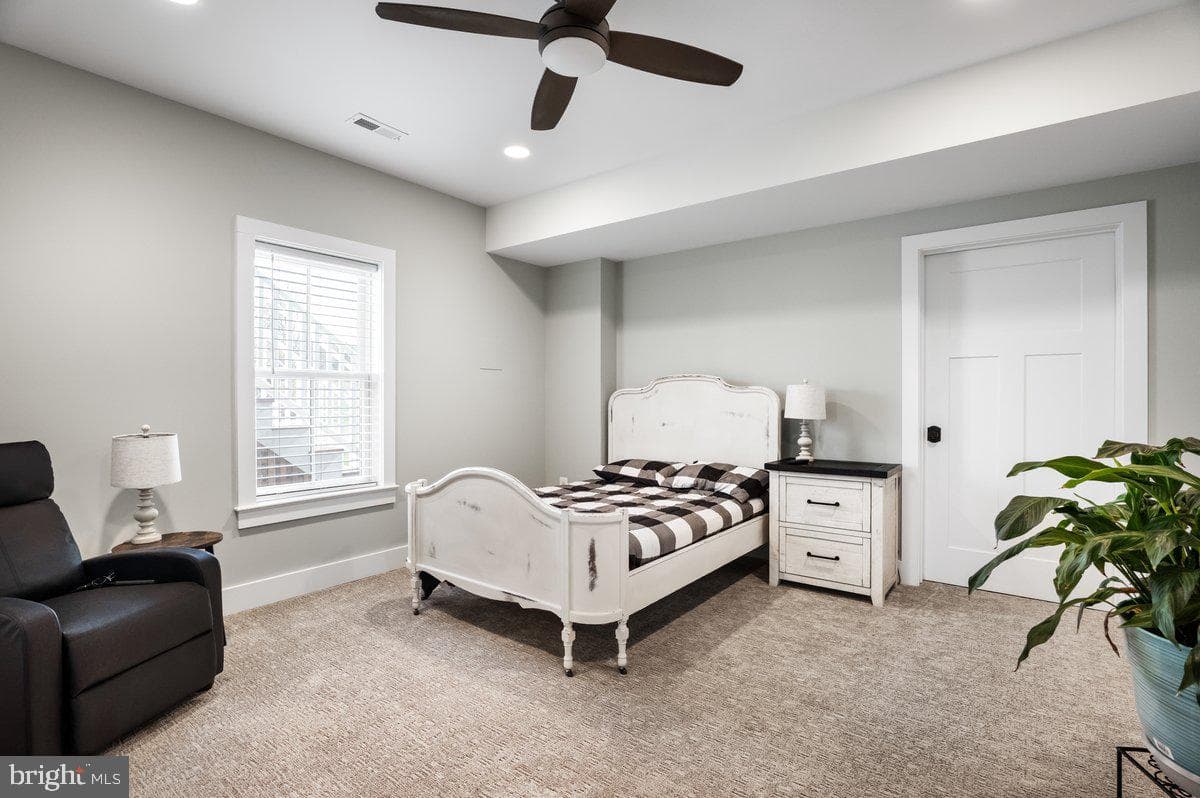38165 Cobbett Lane photo 36