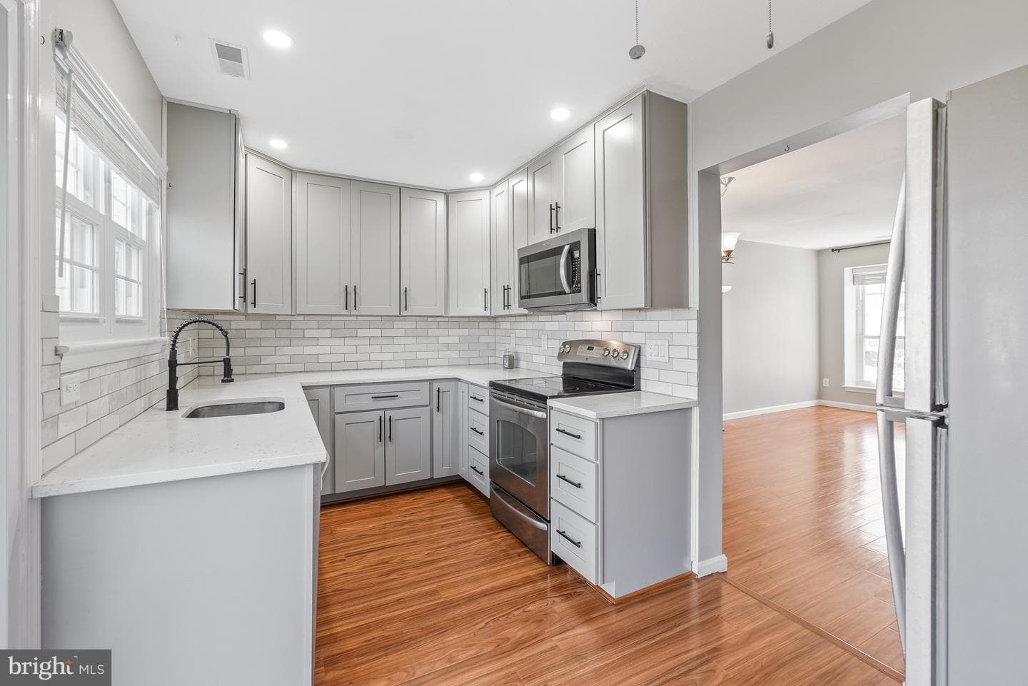 46724 Summit Terrace photo 12