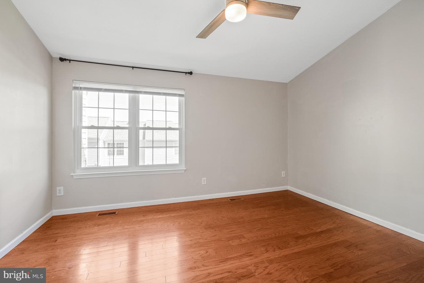 46724 Summit Terrace photo 18